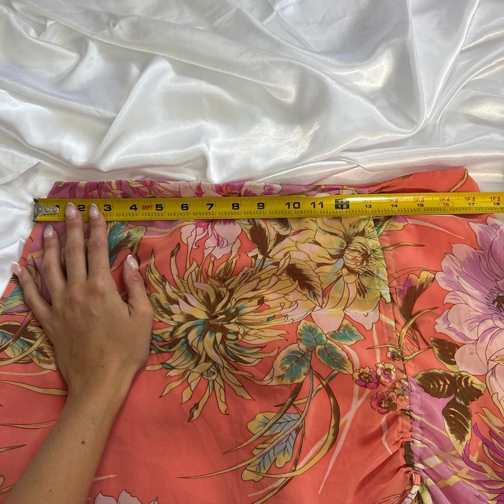 Latina Floral Ruched Ruffle Mini Skirt Coral Pink tropical Size 12 - Picture 6 of 6